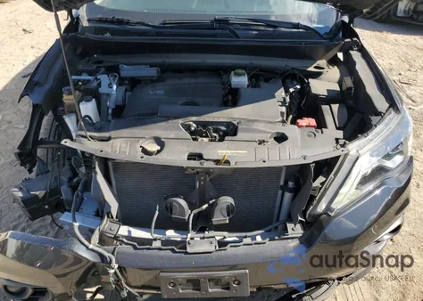 2018 Nissan Pathfinder S z USA, uszkodzony, nr VIN 5N1DR2MM9JC632832